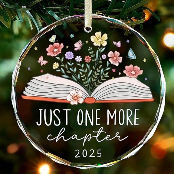 Book Lovers 2025 Christmas Ornament
